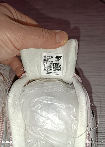 New Balance 2002R Bayan - Görsel 3