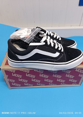 Vans 41