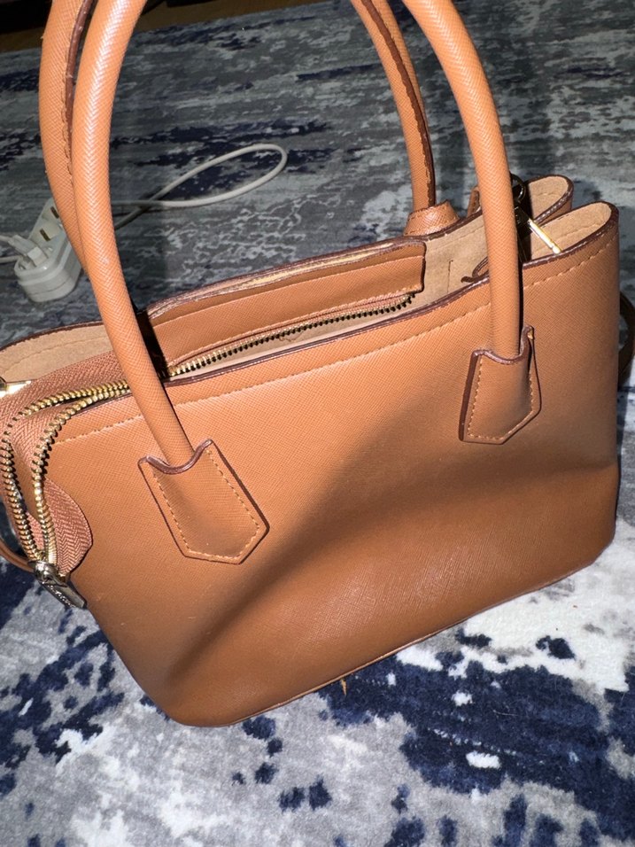 Bej Deri Prada Kadın Çanta - Görsel 4