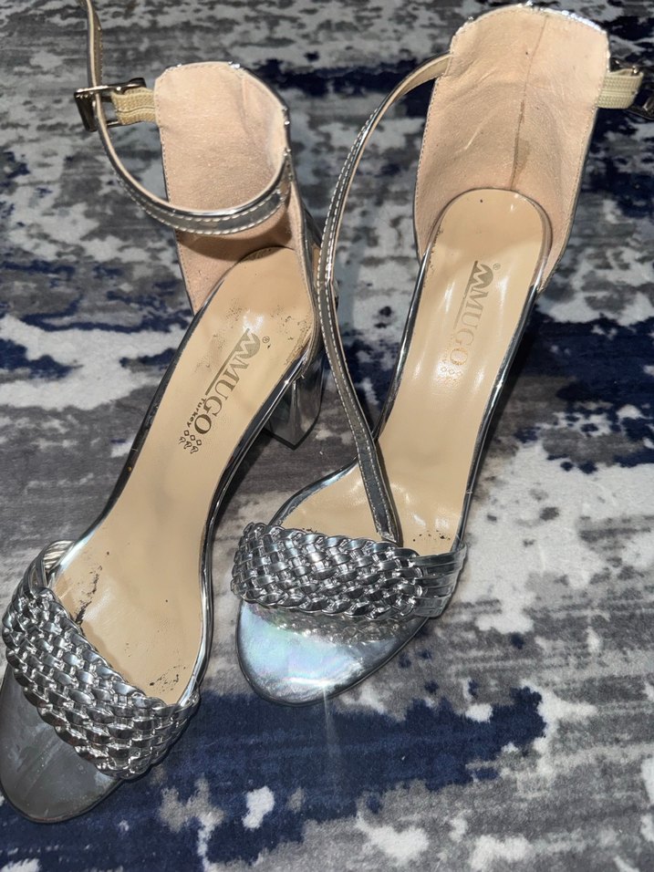 Gri Parlak  Tokalı Topuklu Kadın Ayakkabı - Görsel 2