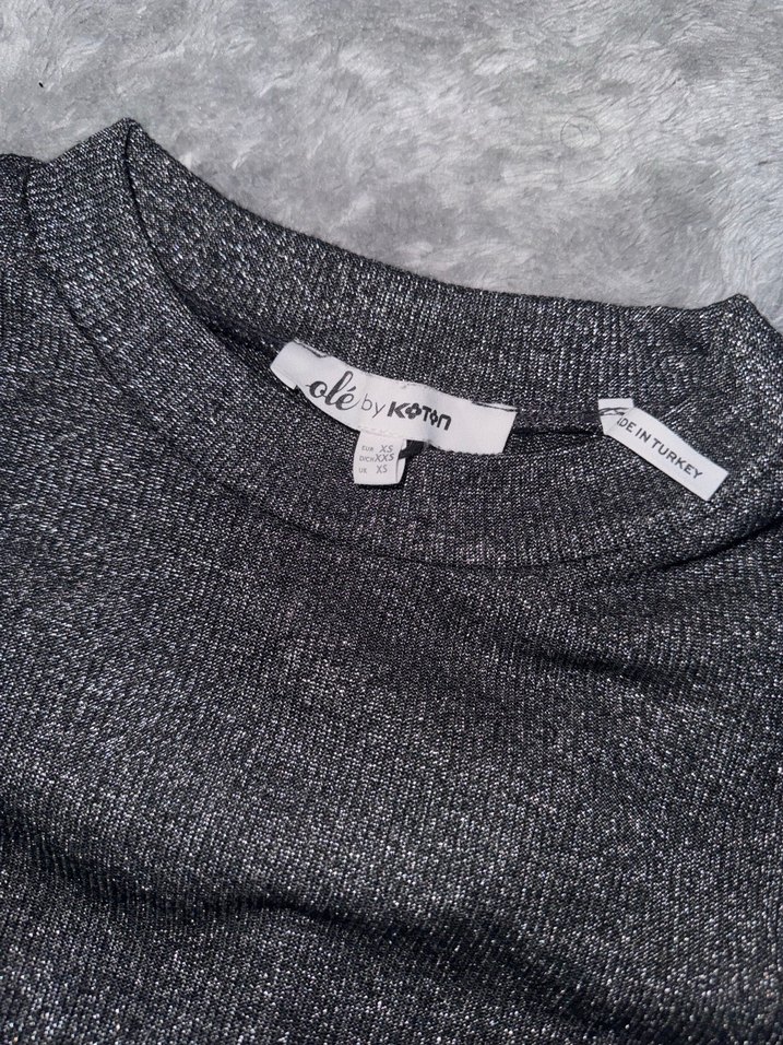 Gri simli Uzun Kollu crop Kazak - Görsel 3