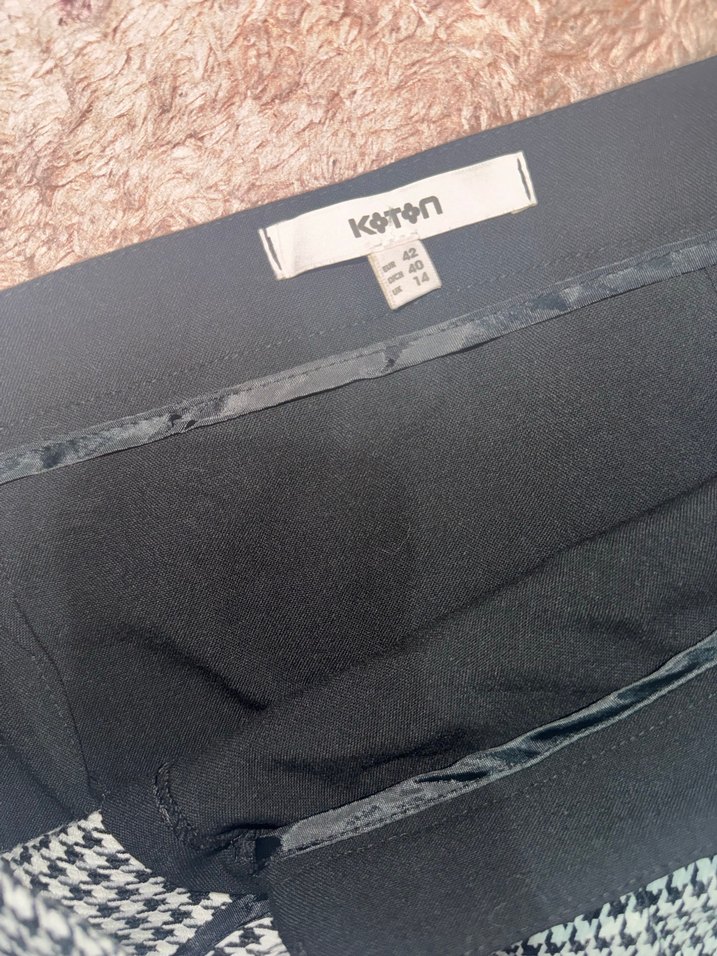 Pileli Mini Etek Kontrast - Görsel 4