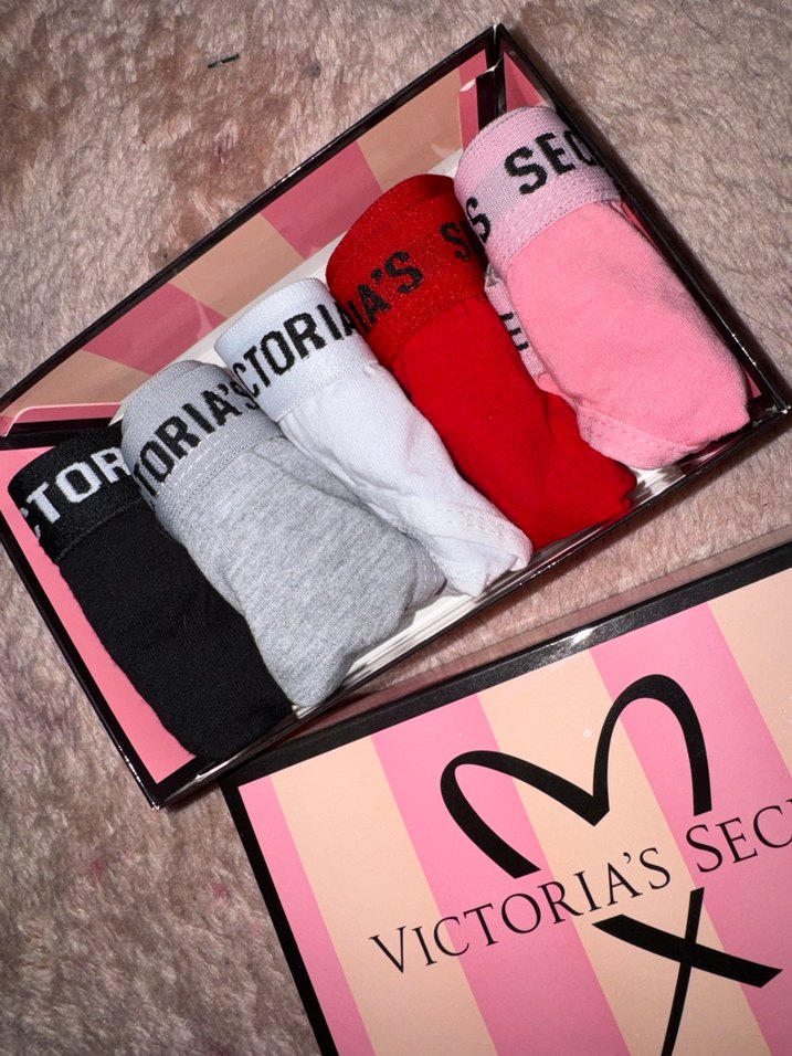 Victoria's Secret Kadın İç Çamaşırı Seti 5li. - Görsel 4