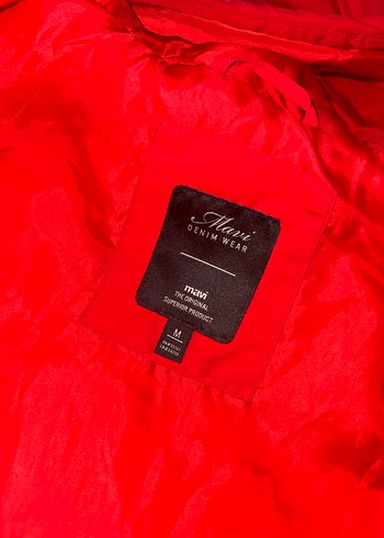 Kırmızı Kapüşonlu Kadın Kış Montu - Görsel 8