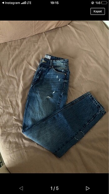 mom jean