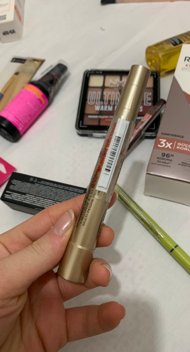 L'Oreal Paris Teleskopik Maskara Parlak Bej - Görsel 2