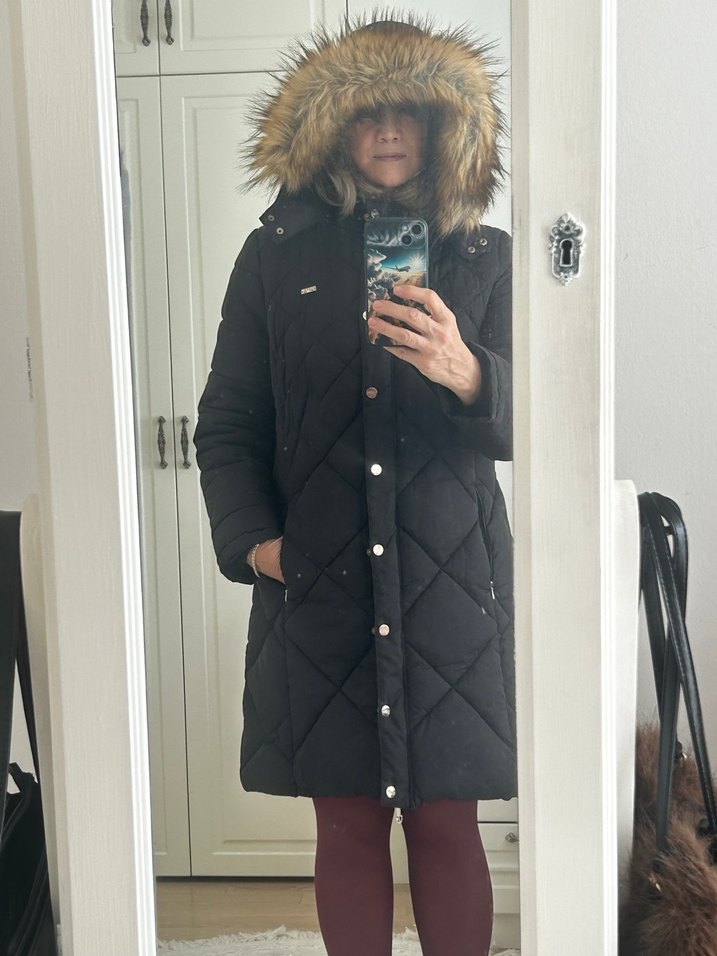 Kürklü kapşonlu Siyah Kadın Kışlık Mont 44 beden uspa - Görsel 5