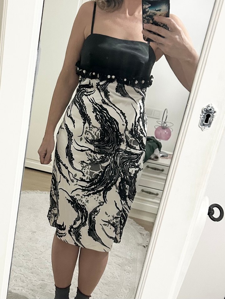 Boncuk Detaylı Siyah Beyaz Desenli abiye kokteyl  Kadın Elbise - Görsel 4