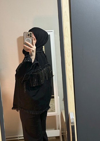 Püsküllü Siyah Uzun Kadın Ceket - Görsel 2