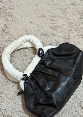 Siyah Deri Kürklü Kadın Kış Ceketi çanta beraber takım - Görsel 5