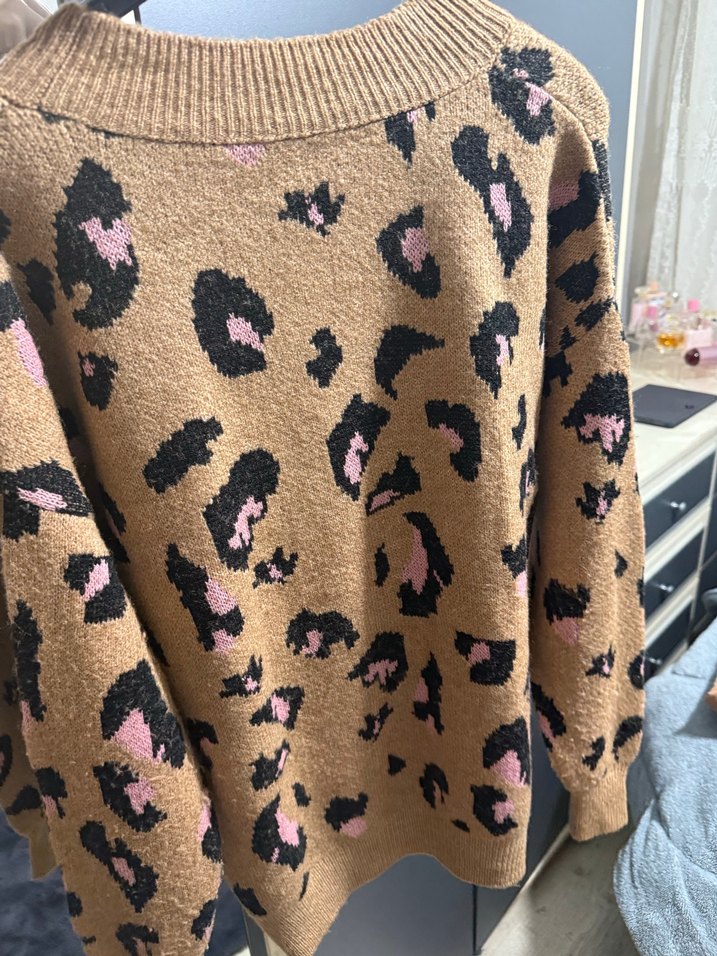 Kahverengi Leopar Desenli Örgü Kadın Kazak - Görsel 2