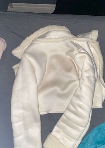 Beyaz Peluş Kısa Kadın Ceket - Görsel 3