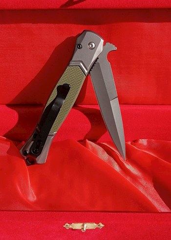 Kırmızı Kutuda Gri Katlanabilir Bıçak - Görsel 2