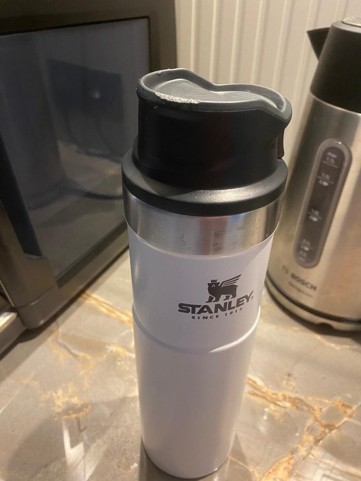 Stanley Beyaz Termos 0.6 litre - Görsel 2