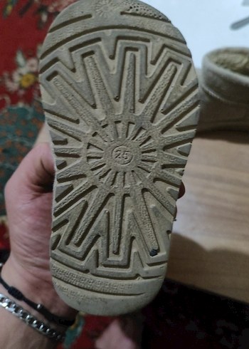 Kız Çocuk Bej Kürklü Bot - Görsel 4