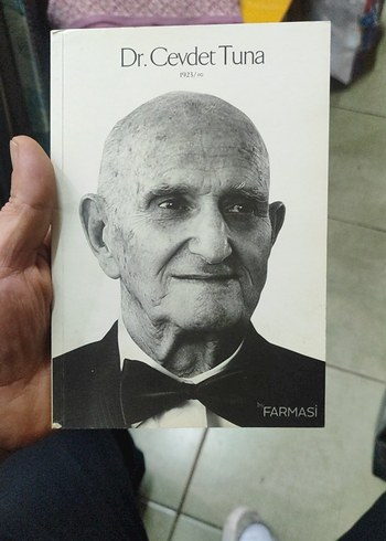 Dr. Cevdet Tuna Biyografi Kitabı