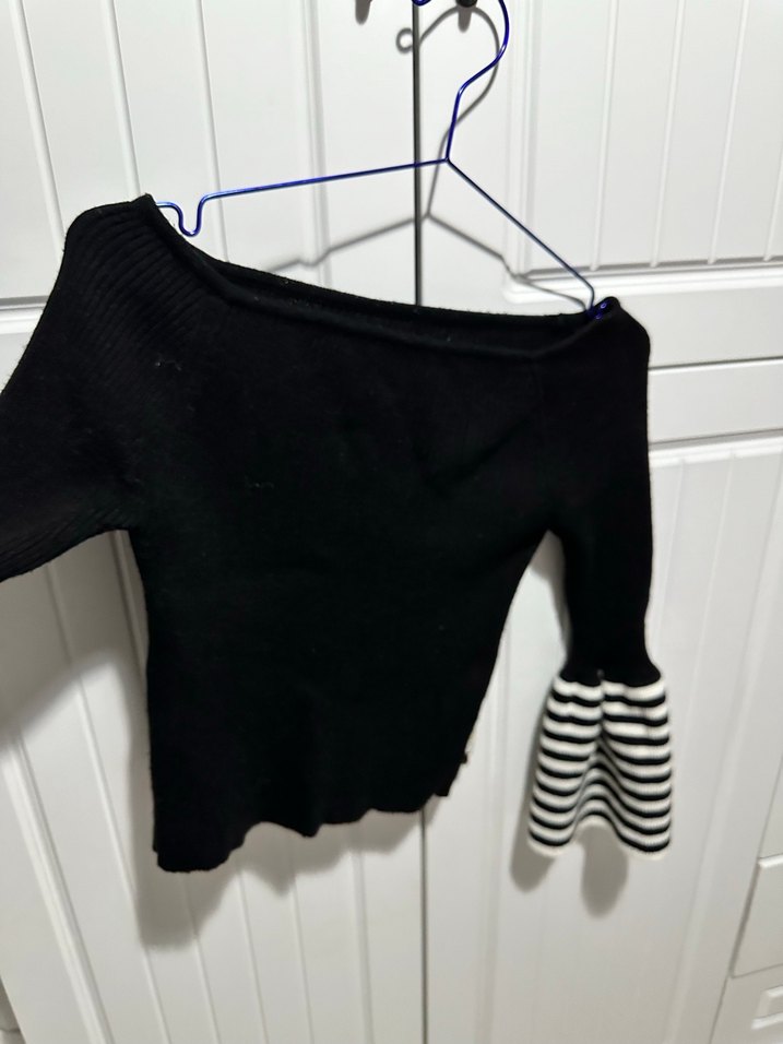 Uzun Kollu Siyah Çizgili Triko Kadın Kazak - Görsel 5