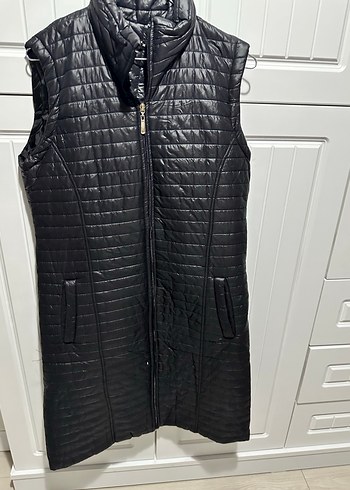 Siyah Fermuarlı Kadın Midi Yelek - Görsel 3