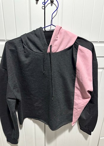 Gri Pembe Kapüşonlu Crop Sweatshirt - Görsel 3