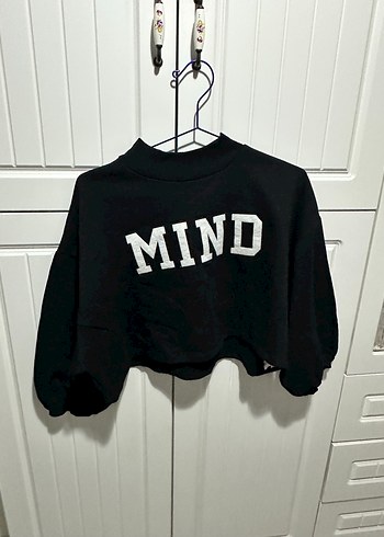 Kadın Siyah Baskılı Bisiklet Yaka Sweatshirt - Görsel 2