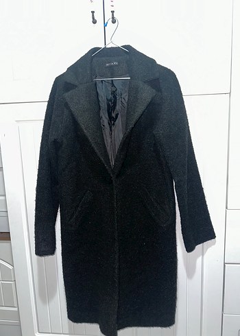 Siyah Yumuşak Dokulu Uzun Kaban - Görsel 2