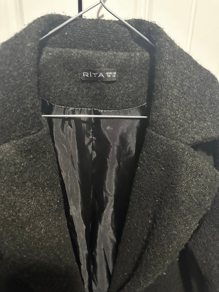 Siyah Yumuşak Dokulu Uzun Kaban - Görsel 3