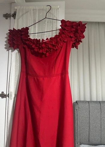 Kadın Bordo Uzun Abiye Elbise Fırfırlı - Görsel 2