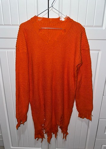 Turuncu V Yaka Uzun Örgü Kadın Kazak - Görsel 4