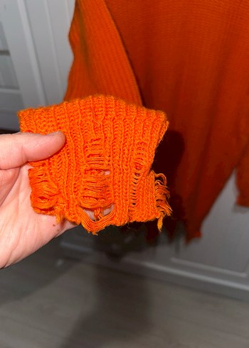 Turuncu V Yaka Uzun Örgü Kadın Kazak - Görsel 3