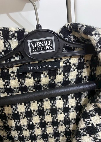 Düğmeli kazayaklı ceket - Görsel 3