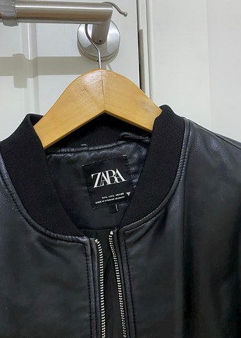 Zara Siyah Deri Ceket - Görsel 2