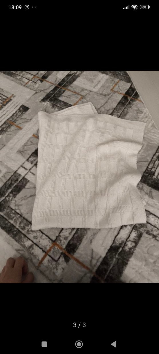 Beyaz Ekoseli Keten Çocuk Battaniyesi - Görsel 3