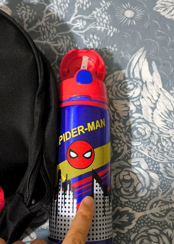 Örümcek Adam Temalı Renkli Çocuk Sırt Çantası - Görsel 4