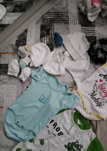 Gri Örme Bebek Tulumu ve Atlet Seti - Görsel 7