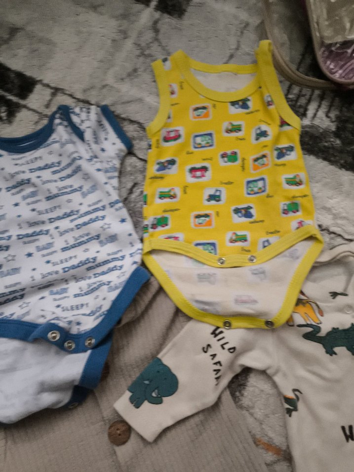 Gri Örme Bebek Tulumu ve Atlet Seti - Görsel 5