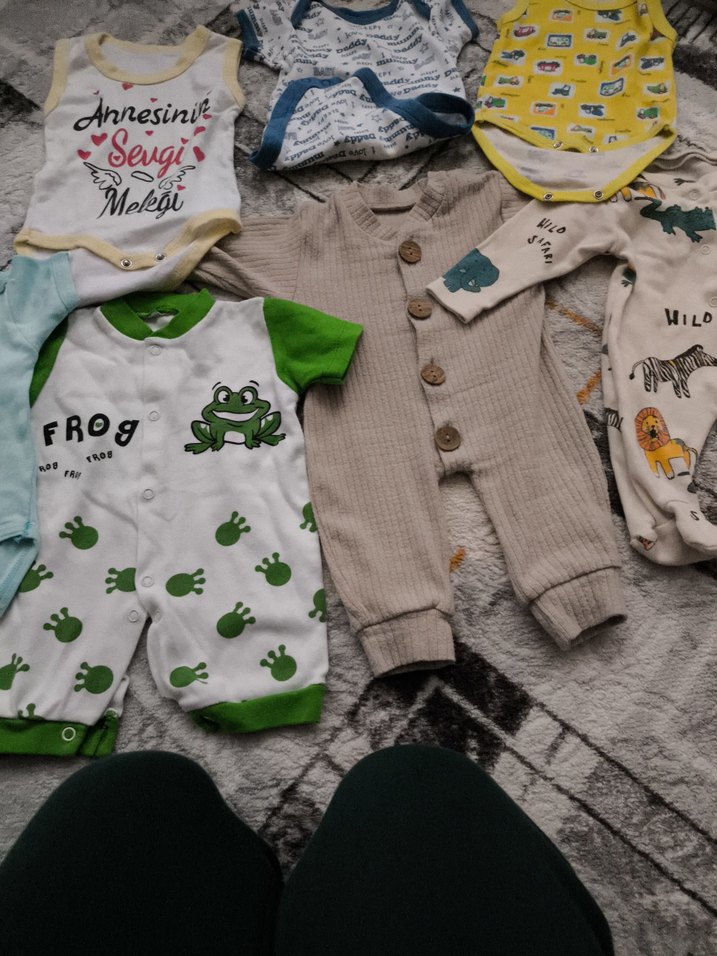 Gri Örme Bebek Tulumu ve Atlet Seti - Görsel 2