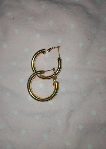 Altın Renkli Midi Halka Küpe - Görsel 2