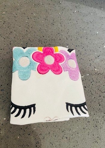 Nakışlı Beyaz Mutfak Önlüğü - Görsel 2