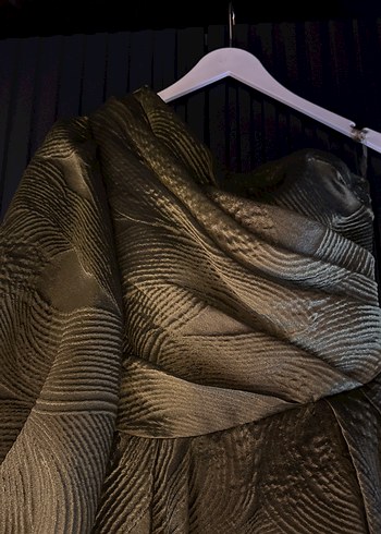 Drapeli Tek Omuzlu Uzun Abiye Elbise - Görsel 8