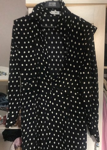 Uzun Kollu Puantiyeli Siyah Tulum - Görsel 2