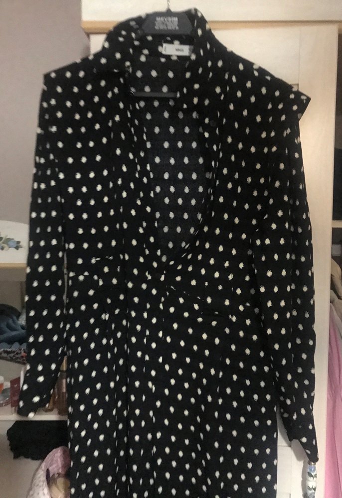 Uzun Kollu Puantiyeli Siyah Tulum - Görsel 2