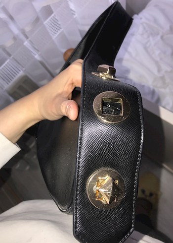 Kemer Detaylı Siyah Yılan Derisi Desenli Deri Çanta - Görsel 7