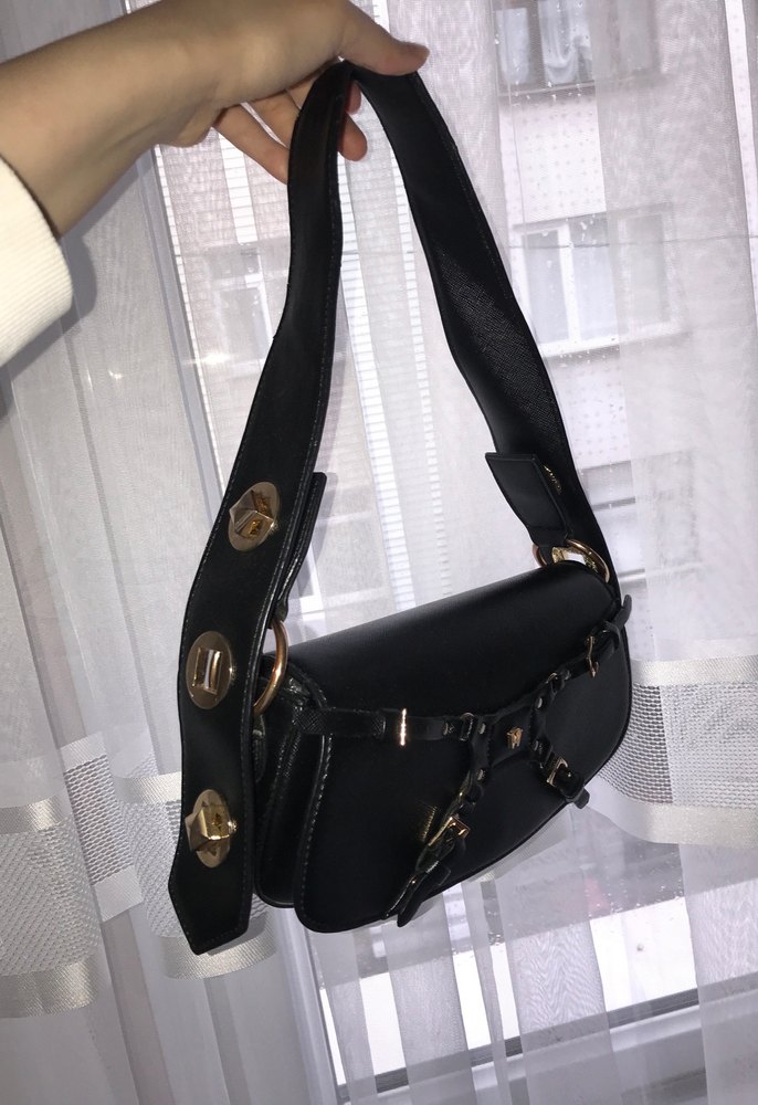 Kemer Detaylı Siyah Yılan Derisi Desenli Deri Çanta - Görsel 3