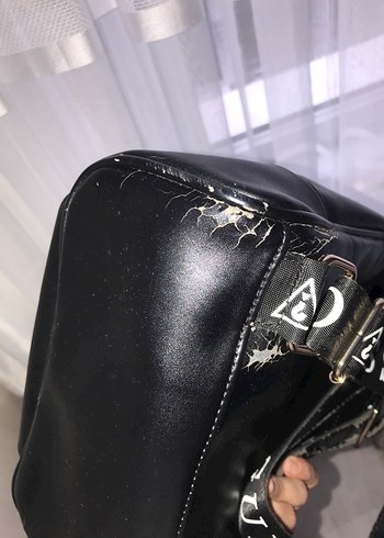 Guess sırt çantası - Görsel 8