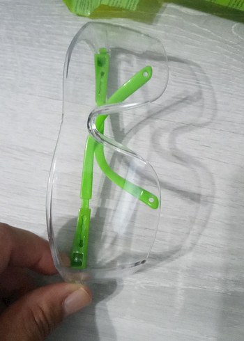 Şeffaf Yeşil Yüzme Gözlüğü - Görsel 2