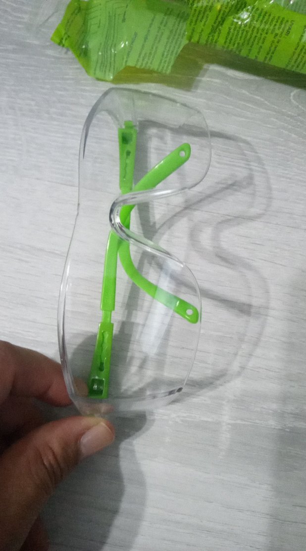 Şeffaf Yeşil Yüzme Gözlüğü - Görsel 2