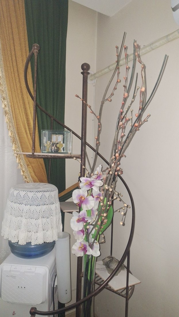 Beyaz Metal Spiral Raf Ünitesi - Görsel 4