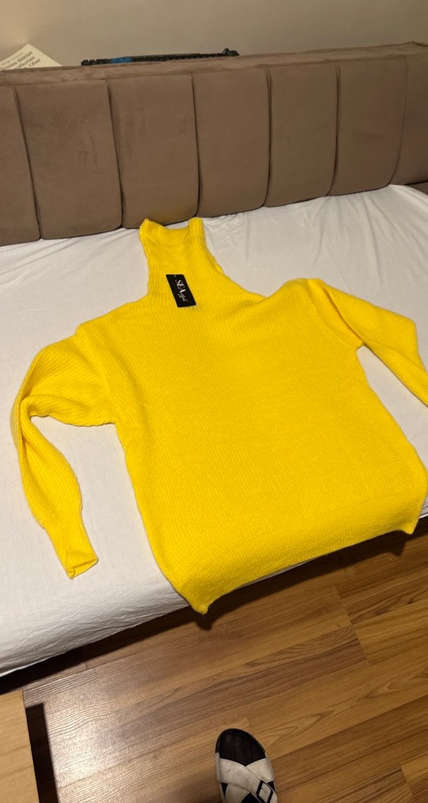 Sarı Kadın Boğazlı Örgü Yün Kazak - Görsel 2