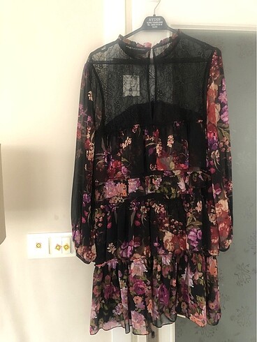 xl Beden siyah Renk Orijinal Zara elbise