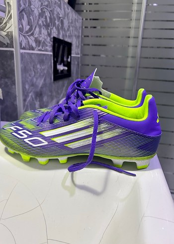 Adidas f50 41 no 1 kez giyildi - Görsel 2